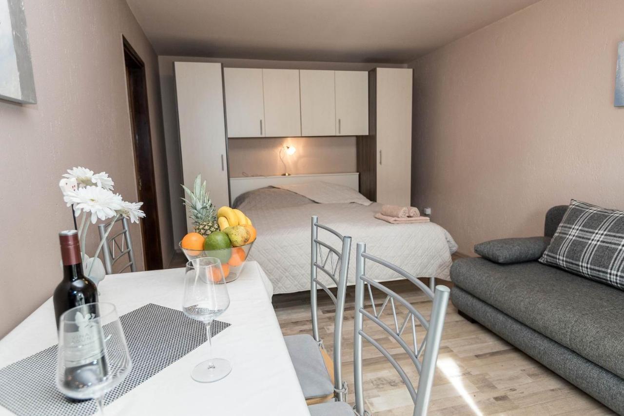 Apartments Karmen 1 Crikvenica Exteriér fotografie